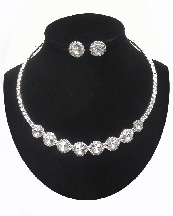 Crystal and rhinestone mix chocker necklace set