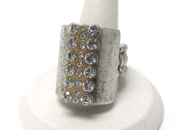 Crystal stud metal stretch ring