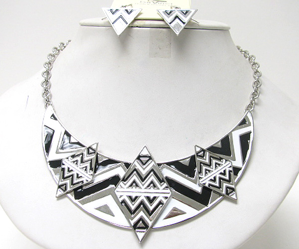 Metal bib style zigzag triangle spring fashion chain necklace earring set