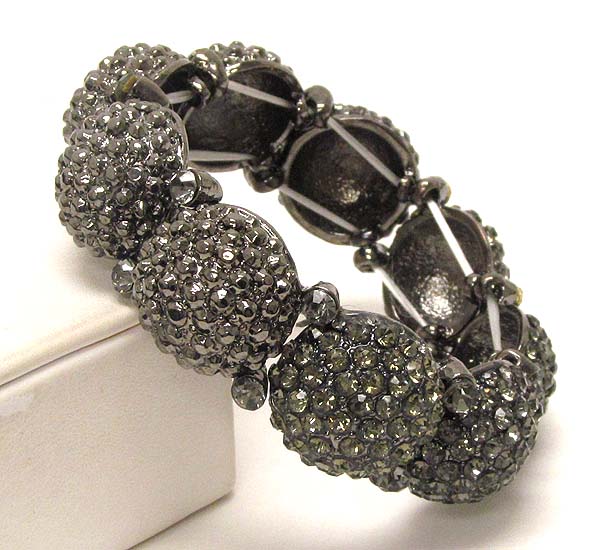 Multi crystal dome link stretch bracelet