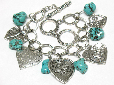 Turquoise stone and metal heart charm dangle chain toggle bracelet