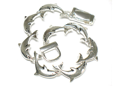 Dolphin metal link bracelet