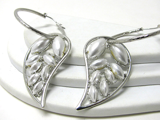 Pearl deco leaf shape earring