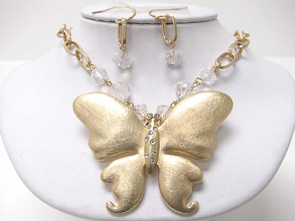 Crystal stud scratch metal butterfly pendant necklace set - brass metal