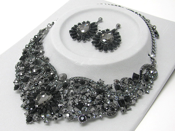 Luxurious austrian crystal textured center tear drop deco party necklace earring set