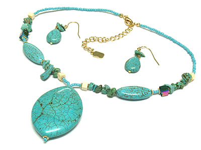 Large turquoise stone pendant and acryl and wood material necklace and earring set 