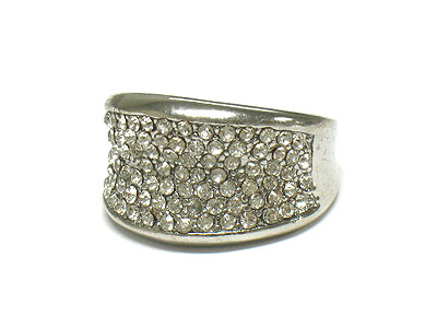 Crystal dense glamorous ring