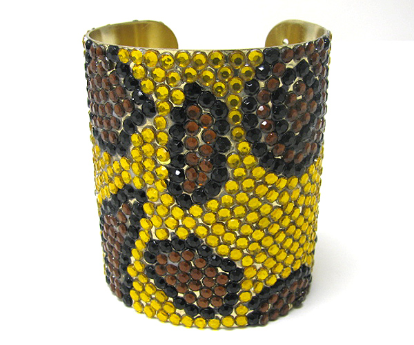 Animal print metal bangle