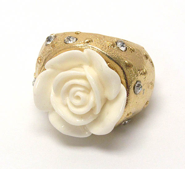 Acrylic rose and crystal deco stretch ring