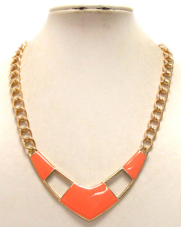 V shape epoxy deco chain necklace