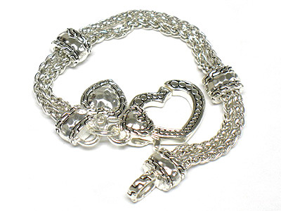 Metal heart charm thick chain link bracelet