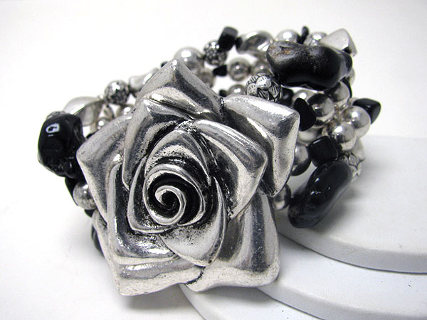 Large metal rose and multi bead deco stretch bracelet