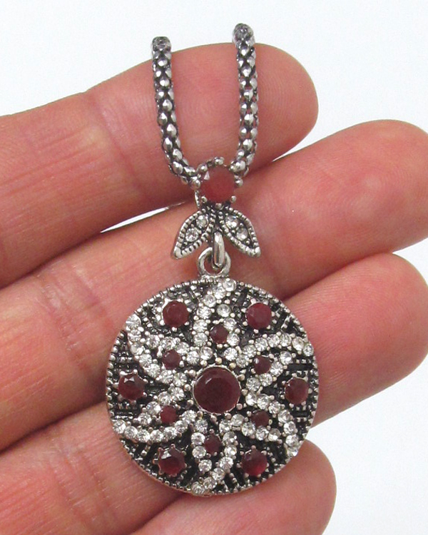 Boho style crystal stud round pendant necklace