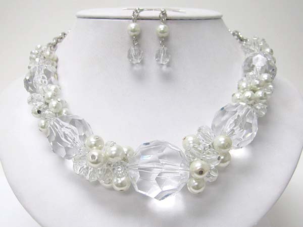 Pearl ball cluster and large beads ball necklace set