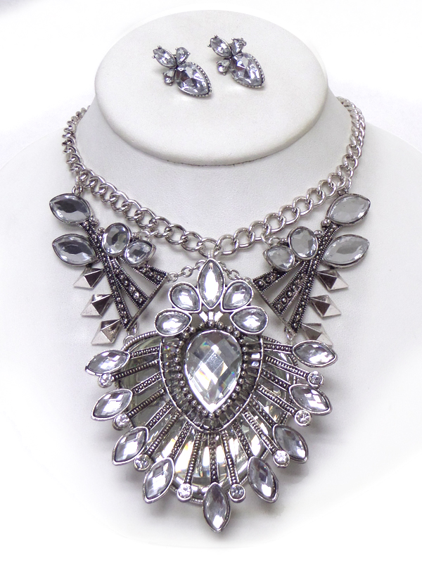 Multi crystal chunky statement necklace set