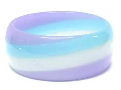 Glow in the dark wave line fashion bangle