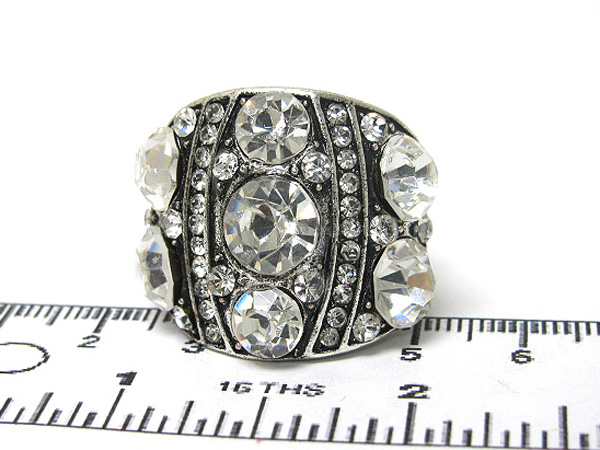 Glam punk rock multi size crystal stretch ring