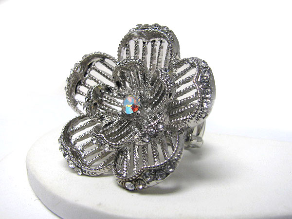 Crystal center and flower petal stretch ring