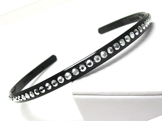 Single line crystal stud acryl headband