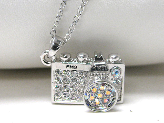 Made in korea whitegold plating crystal stud camera pendant necklace