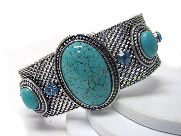 Oval shape turquoise and crystal stud on mesh chain bracelet