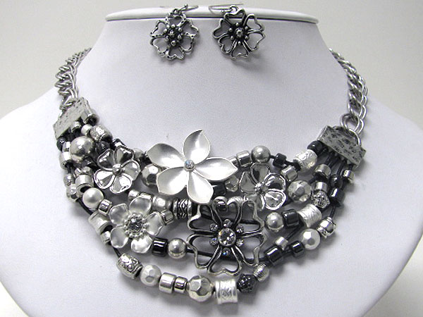 Multi metal flower and bead deco necklace earring set