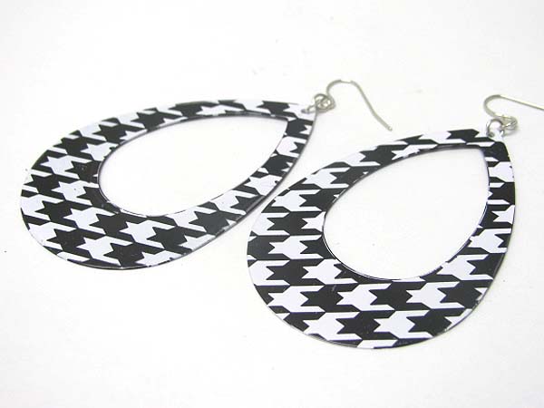 Acryl long hoop earring - hoops