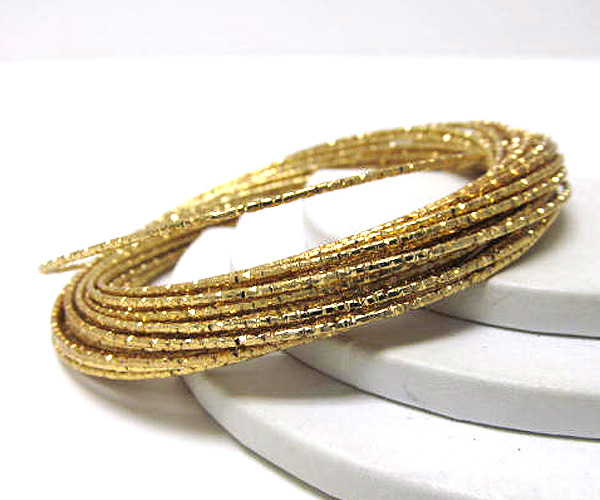 Multi thin fashion metal bracelet