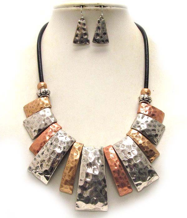 Metal hammered bar drop necklace earring set