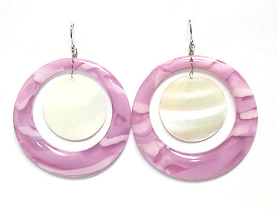 Round acryl and see shell earring