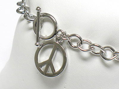 Made in korea whitegold plating peace mark charm dangle toggle bracelet