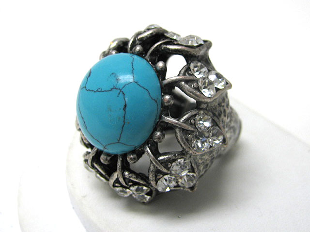 Turquoise stone and crystal side deco metal stretch ring