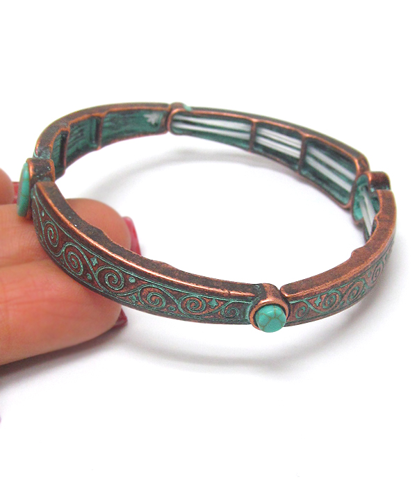 Burnish copper and patina stretch bracelet