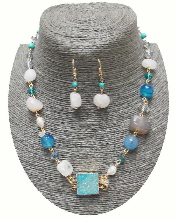 Handmade semi precious stone and druzy mix necklace set