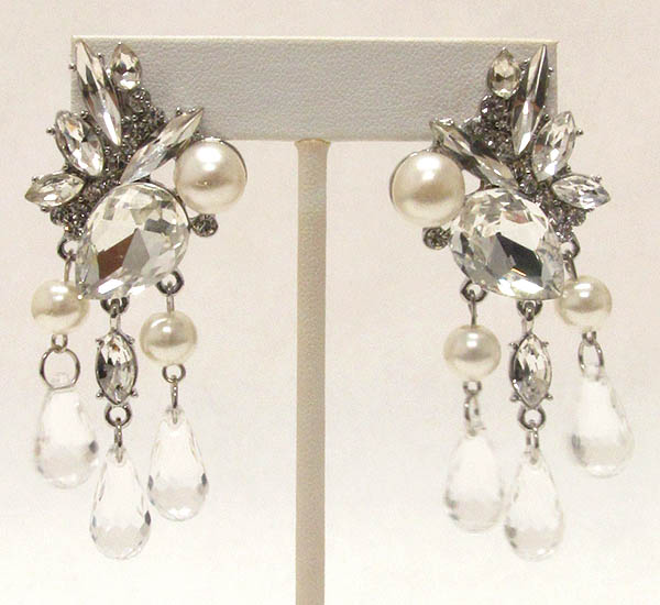 Facet glass and pearl deco drop earring