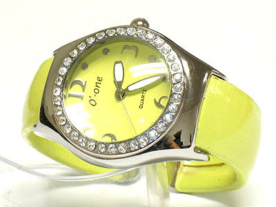 Round crystal frame women bangle watch