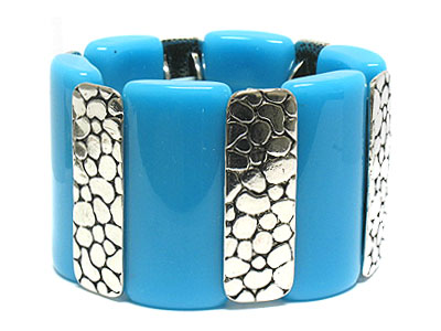 Large acryl and casting metal link stretch bracelet