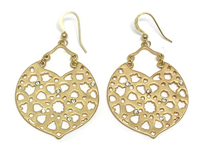 Boutique style crystal metal earring