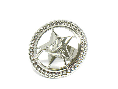 Metal round star with a bull adjustable ring