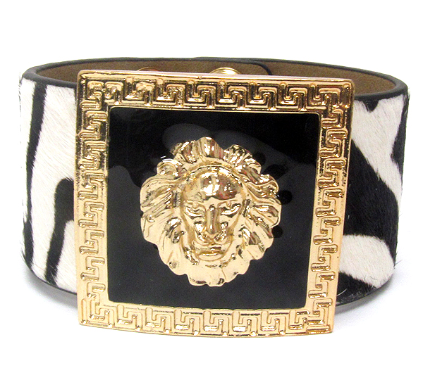 Lion head and epoxy accent plate and animal print fur band rihanna style bracelet