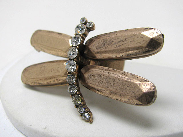 Crystal stud metal dragonfly stretch ring