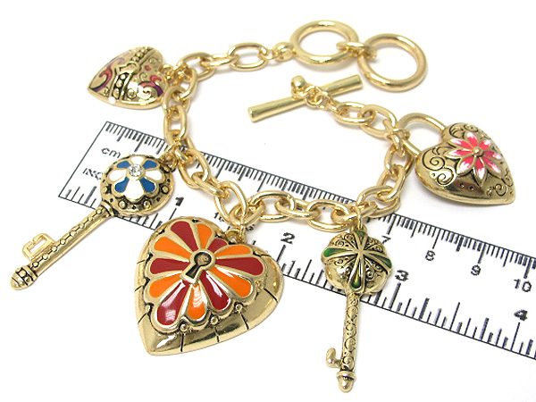 Heart and keys crtstal charm bracelet