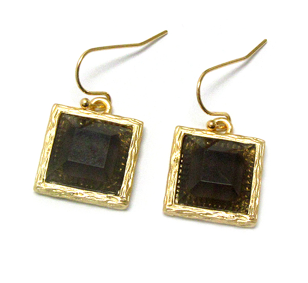 Facet glass and textured metal square earring