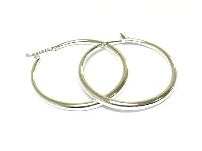 Hallow hoop earring - hoops