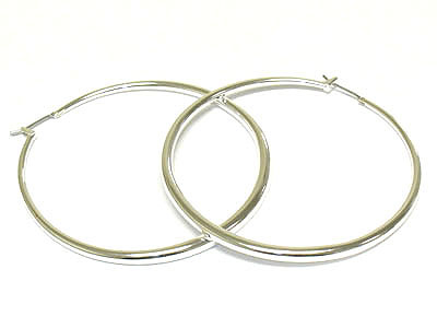 Hallow hoop earring - hoops