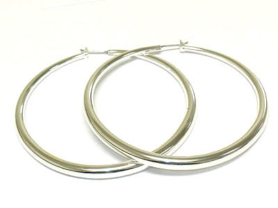 Hallow hoop earring - hoops