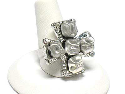 Crystal accent metal cross ring - adjustable