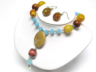 Natural stone and bead drop necklace set