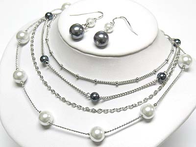 Multi chain and sim pearl fashion necklace set