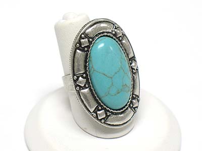 Natural stone and metal finish adjustable fashion ring